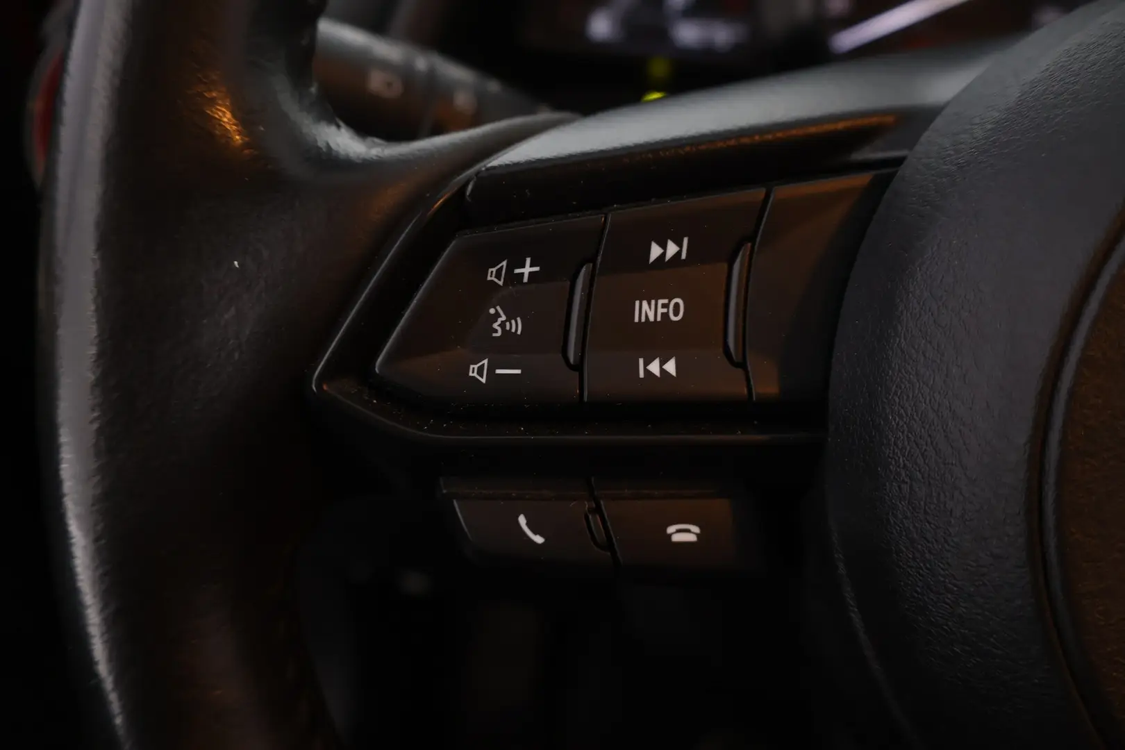 Car Image - 5iCfTnQYvIota6HdpUn7OT