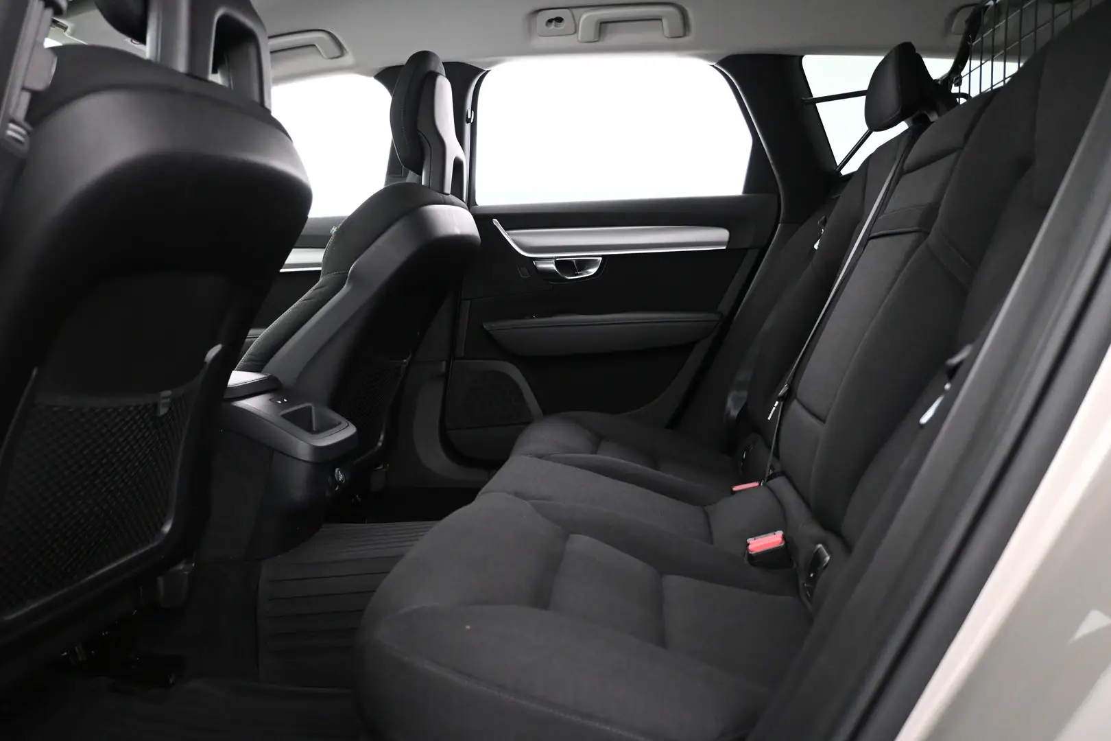 Car Image - QsSh8FzczwS7TLprwT9XR