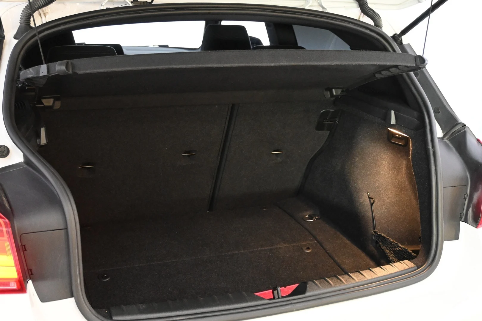 Car Image - 1X5FsHVdrHiS8eEusOsdzL