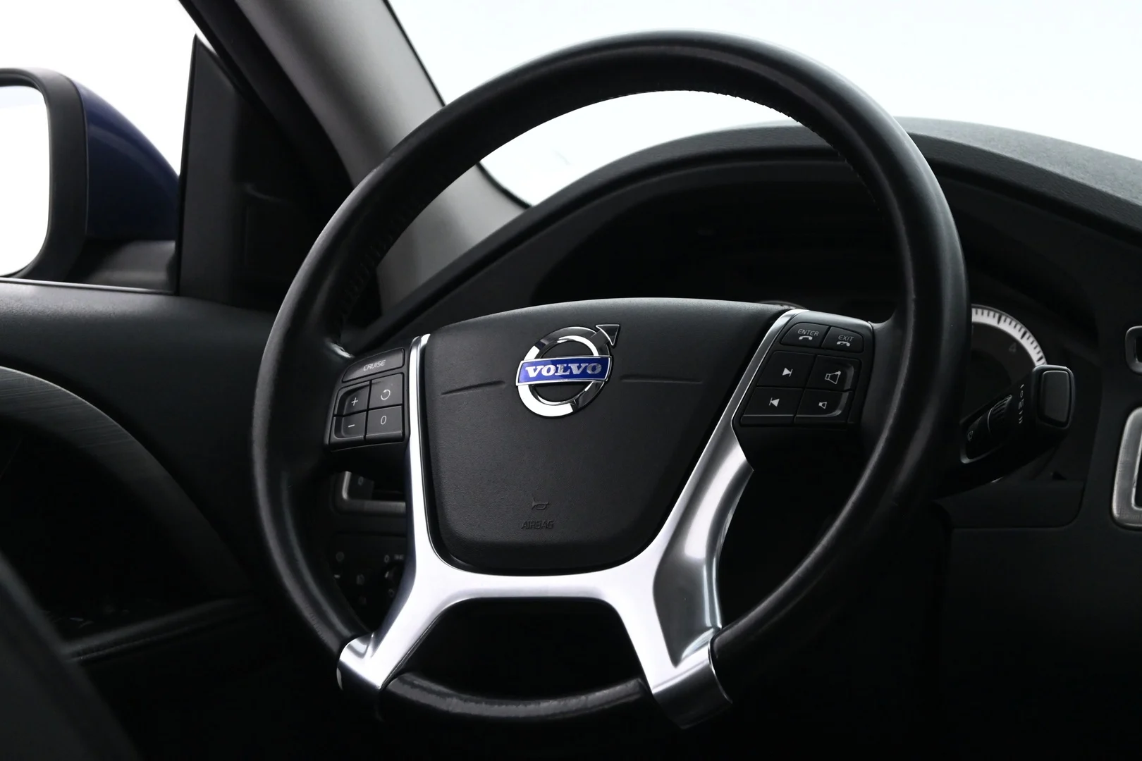 Car Image - 4nFgdzvwSioOooJYuk9nPu