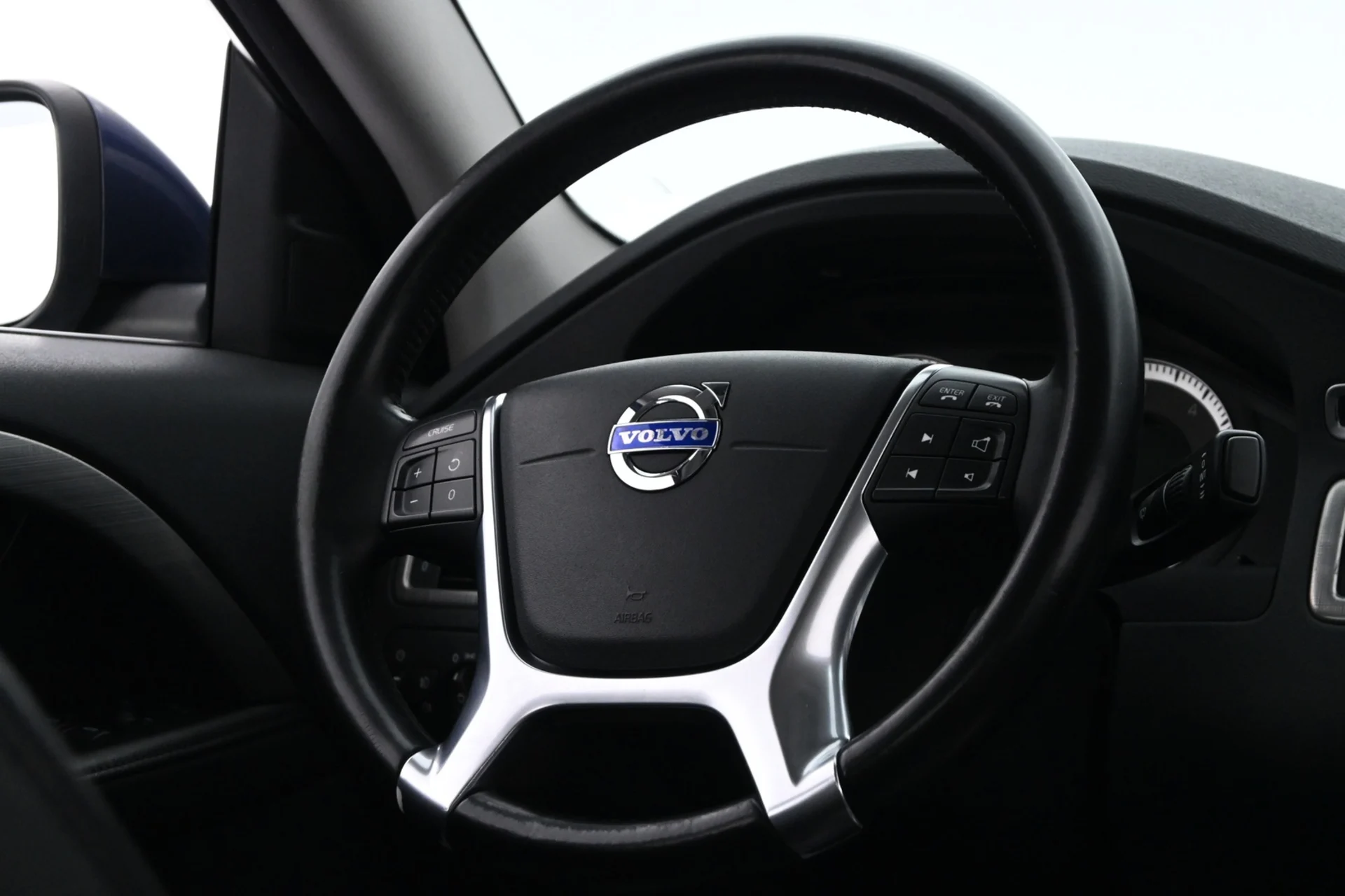 Car Image - 4nFgdzvwSioOooJYuk9nPu