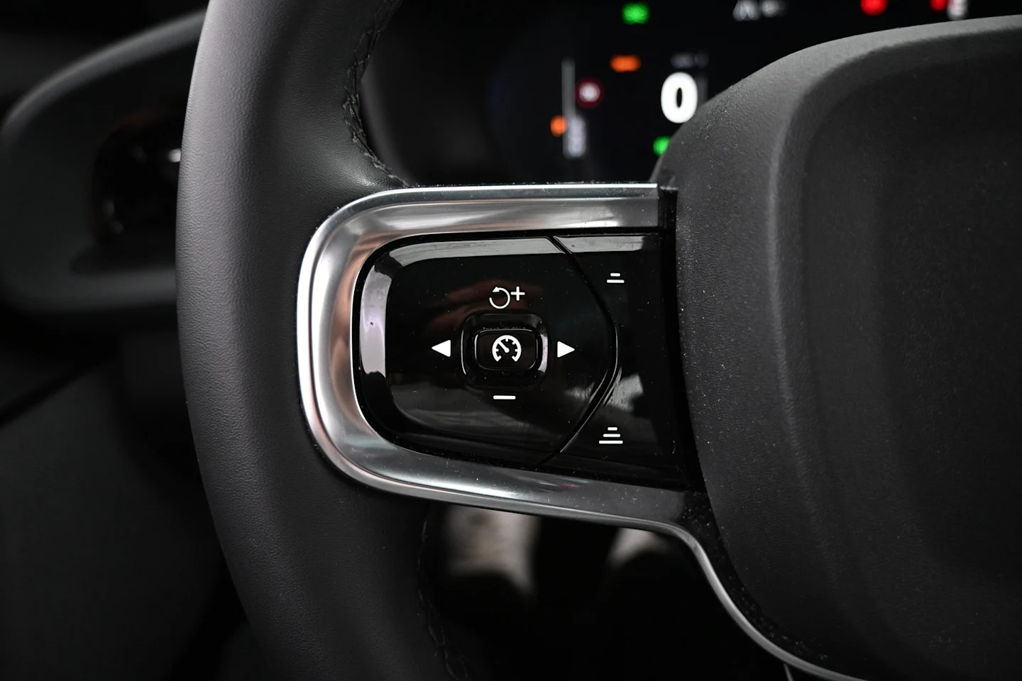 Car Image - 2NcqnRqJNnWgCmliX6JYAN