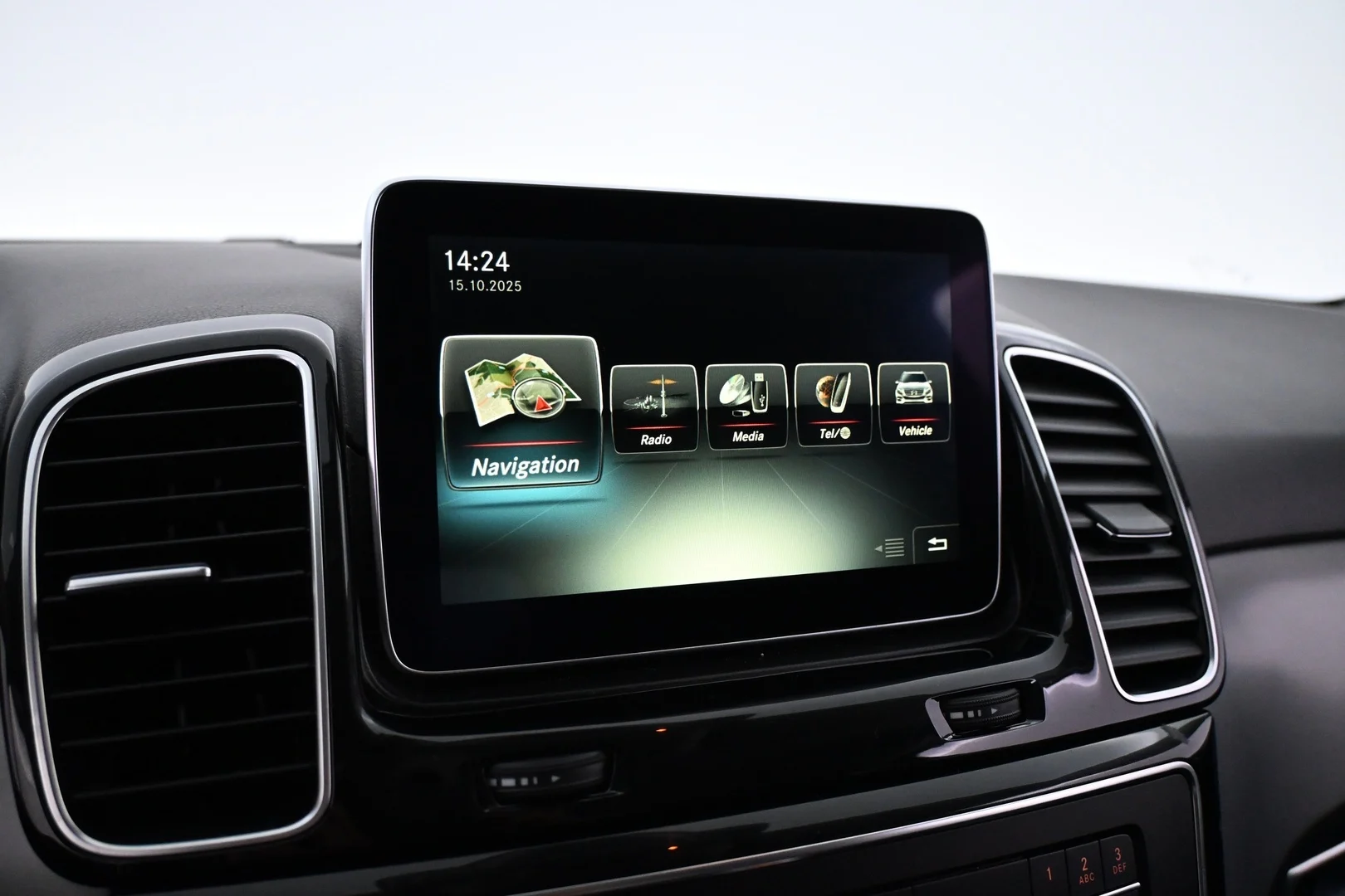 Car Image - 4JqYAssSx9zWqqv90FhY5Y