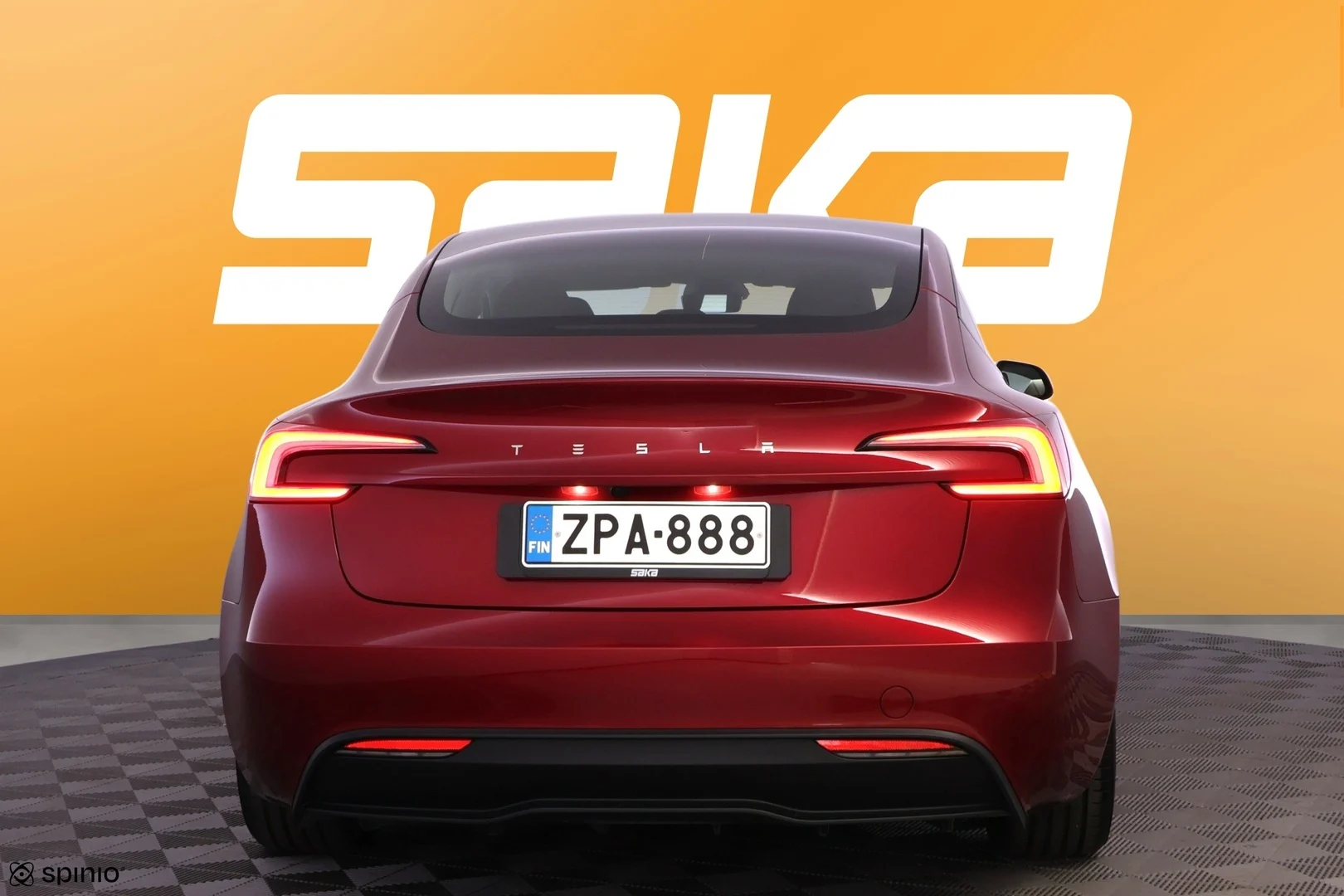 Car Image - E09T1ckkcvIkLdvvl4RPl