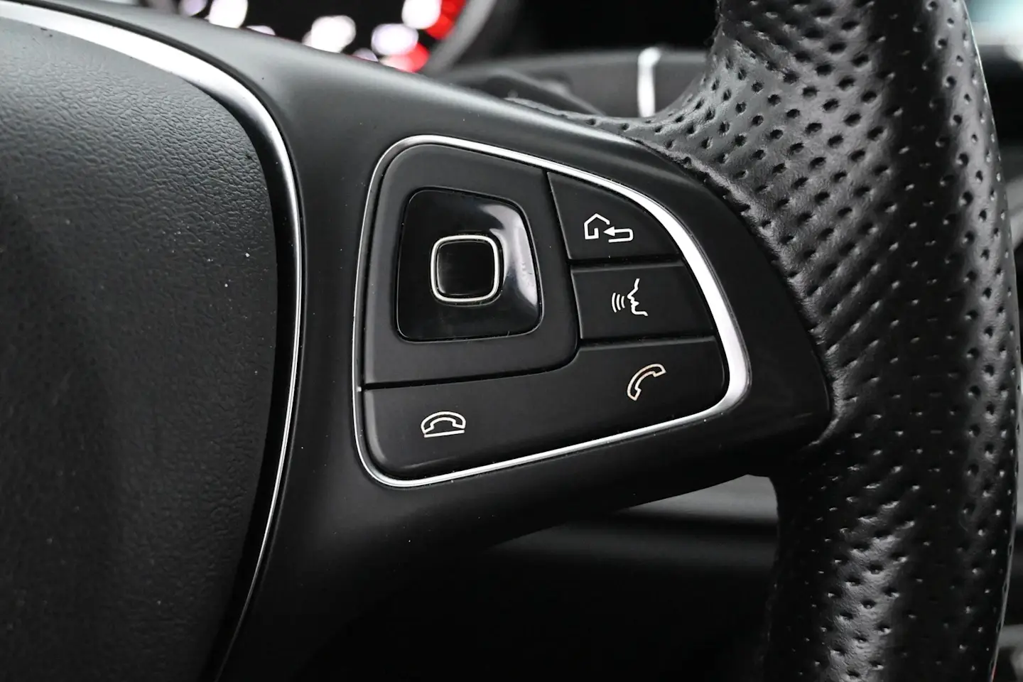 Car Image - 3ByqpgQjtgZnTSbmG1Nrjb