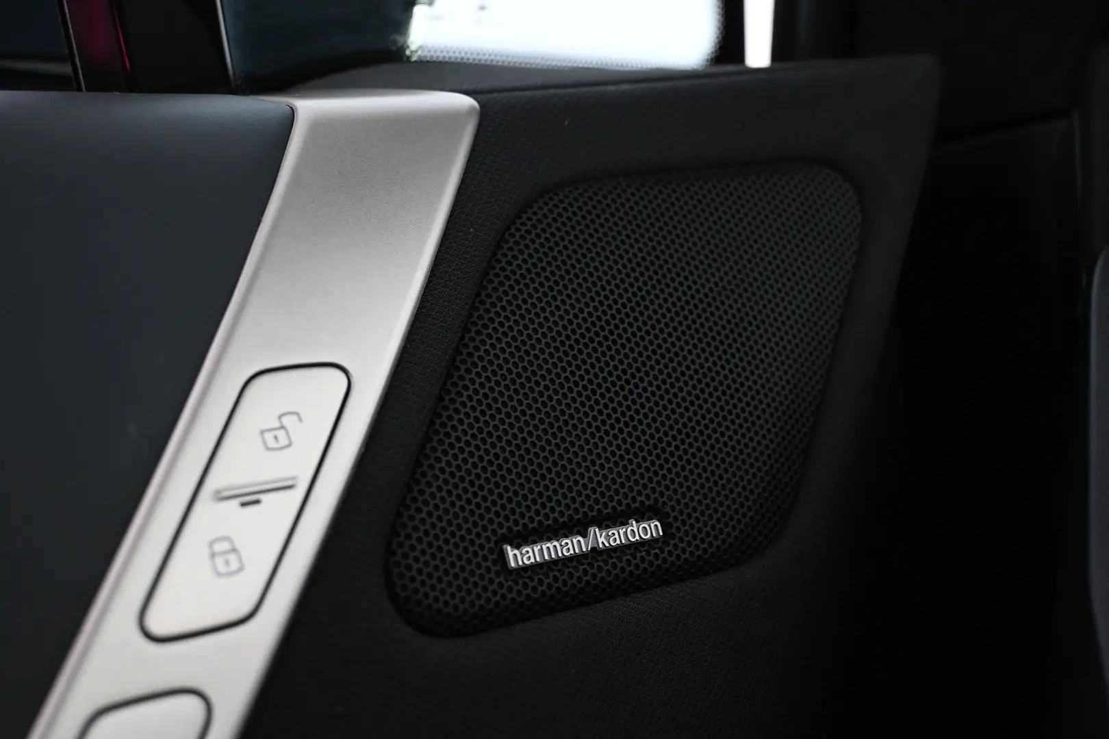 Car Image - 6yUh27omKWh4FlY7Bf6gD6