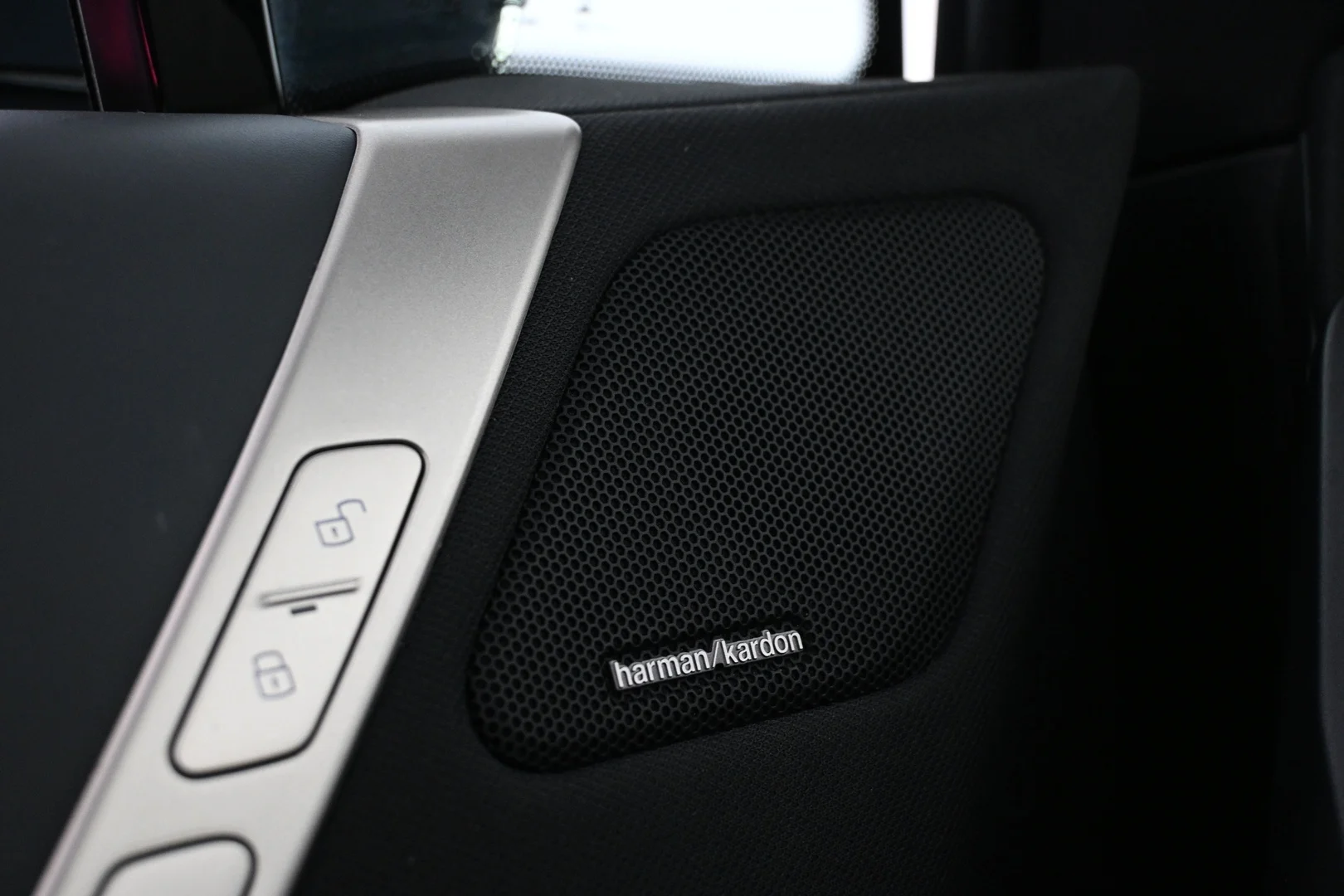 Car Image - 6yUh27omKWh4FlY7Bf6gD6