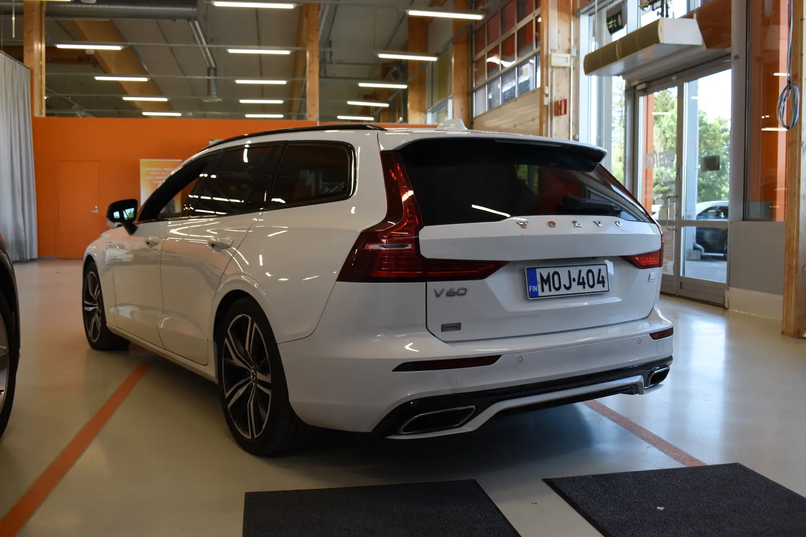 Car Image - 4PcGUxcpa62VhVoVlK7ZPG
