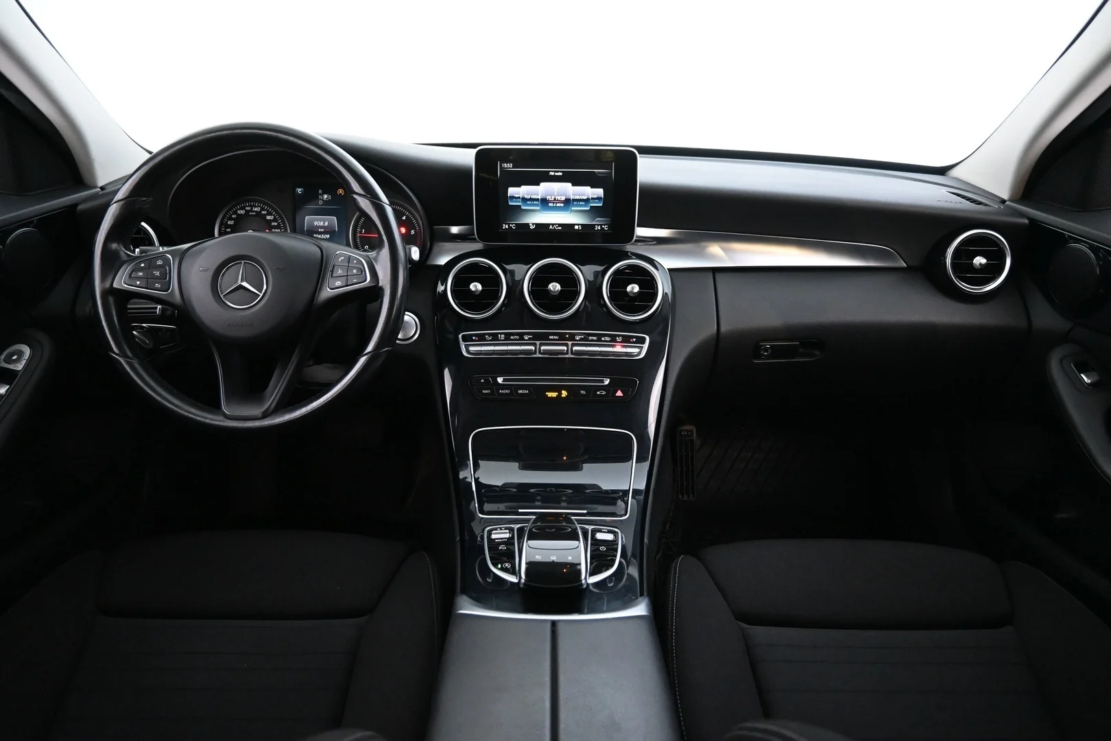 Car Image - 2VnQkCfawQrMLXDjwFy2A1