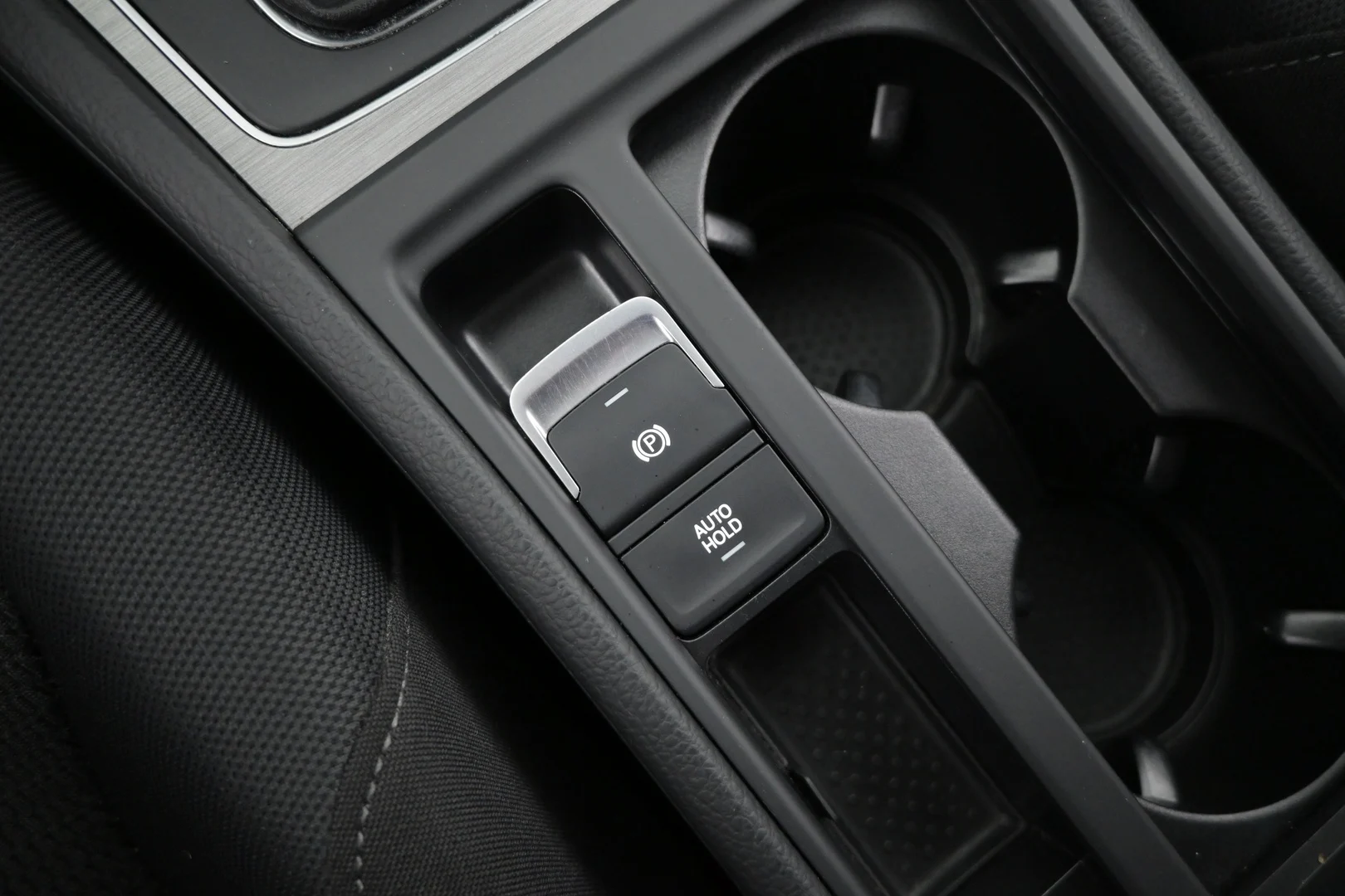 Car Image - 5cBbiYOCUp0A7VdWyXnrcr