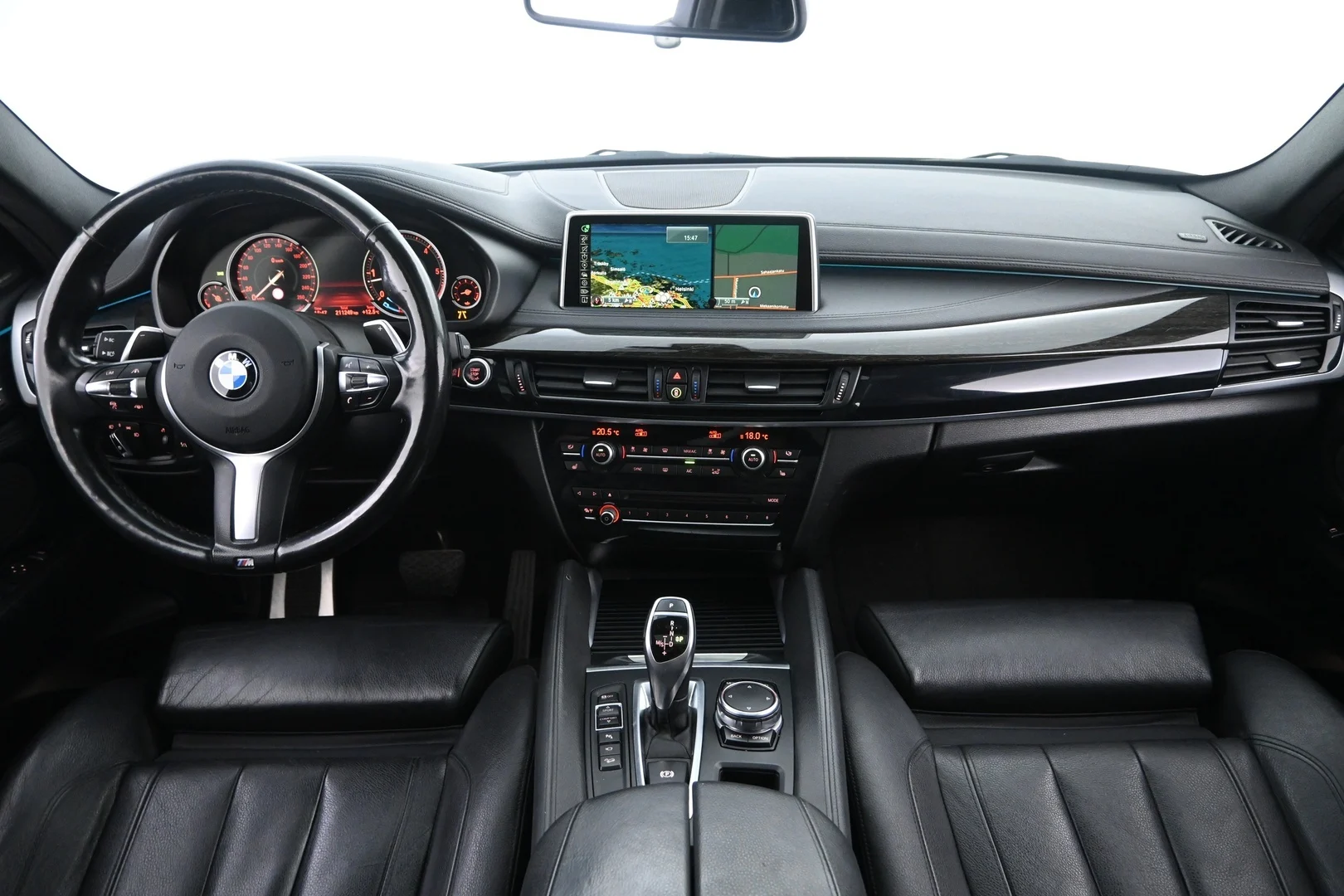 Car Image - ewMzndQmoKvT5w8WVXoIM