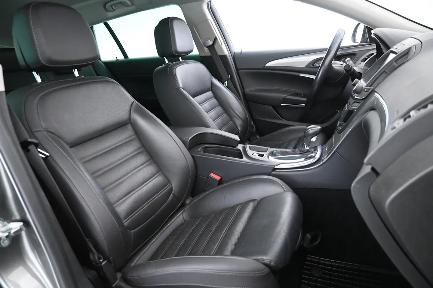 Car Image - 4ALkoja8glhu7g2XQLZCN9