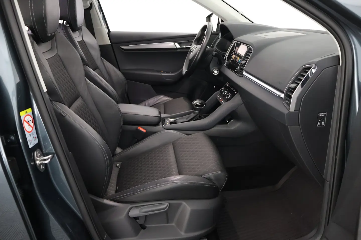Car Image - 1CGVa0Q7YhDVu2kzgj6JRy