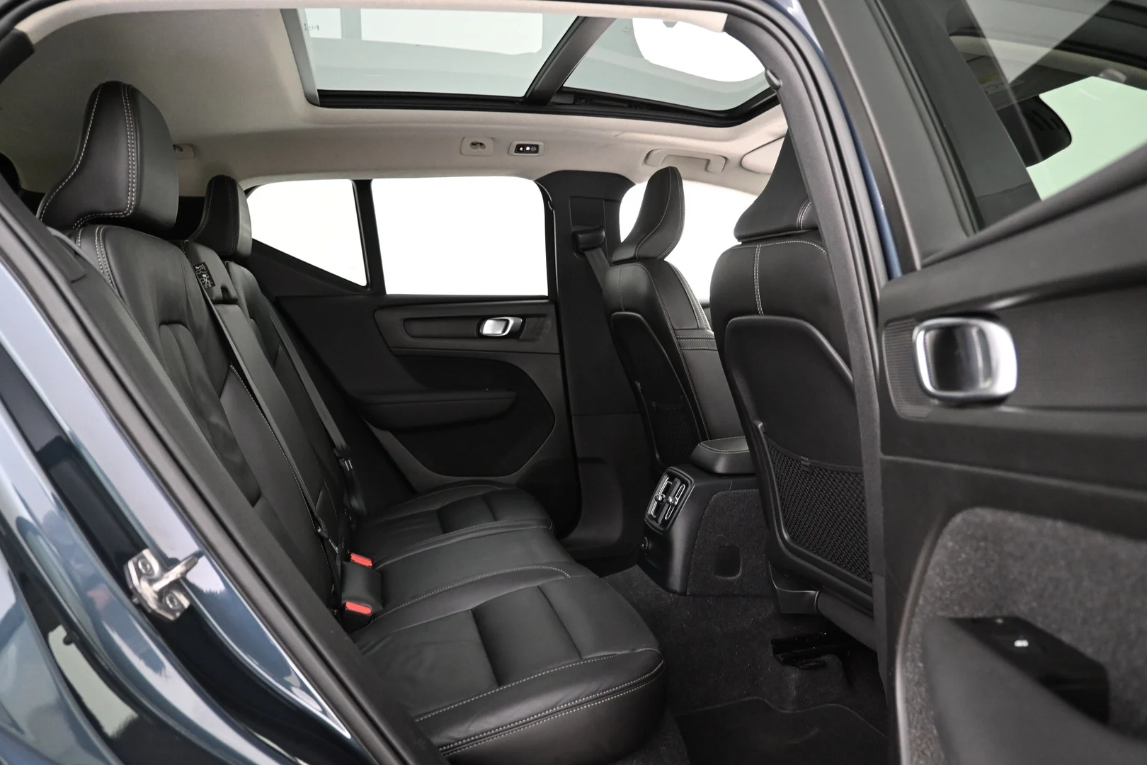 Car Image - 2JMhiJ5AsLaWtkHRxGIaen