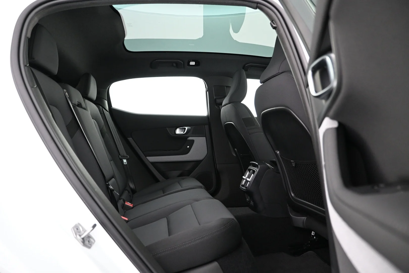 Car Image - 6Zkq4k4FleUAPPI4Eiml9k