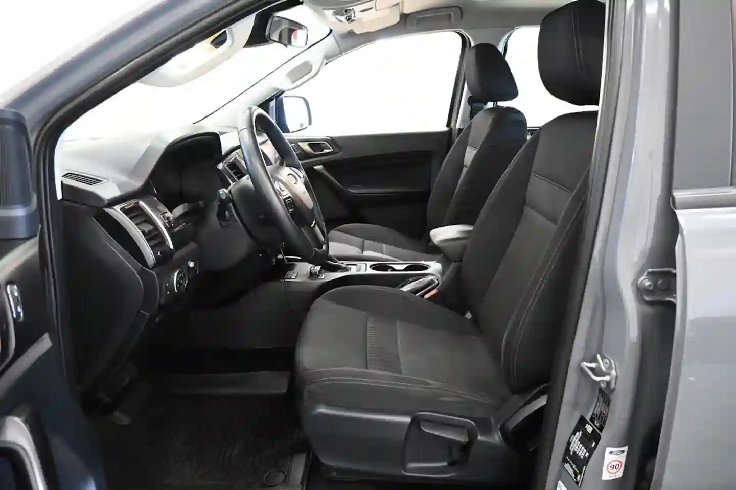 Car Image - 1koIBVT3GLvEi30ayObkL4