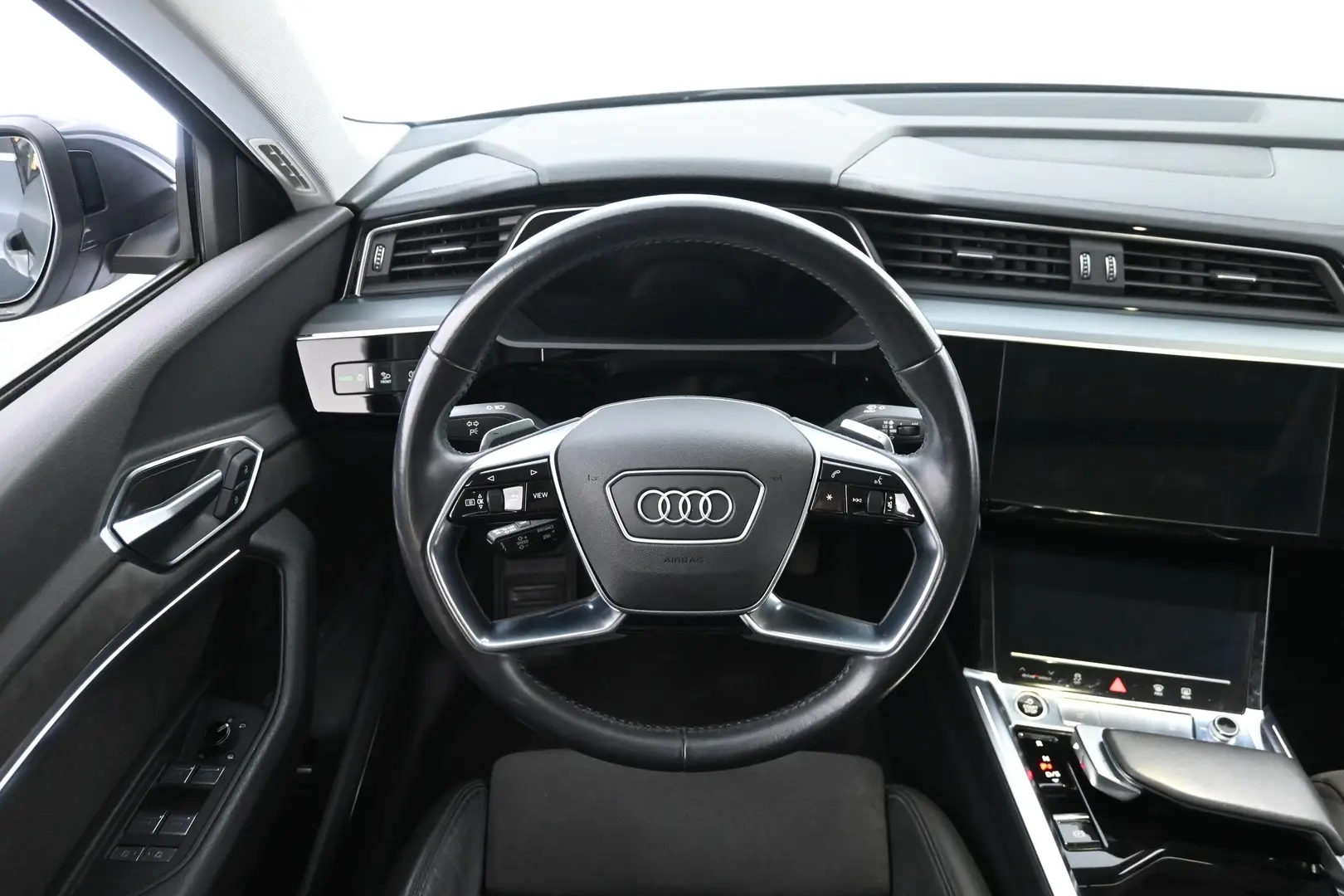 Car Image - 6DFvc1lenfZGLlC8vauThC