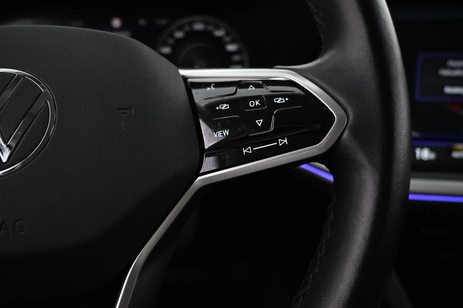 Car Image - PG3jZk6VRWkdzr5Cvq8AX