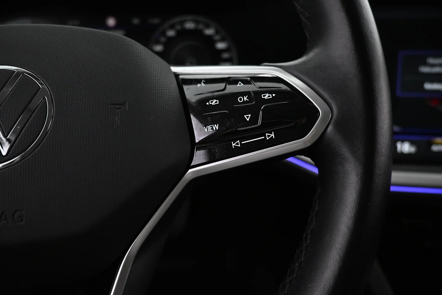 Car Image - PG3jZk6VRWkdzr5Cvq8AX