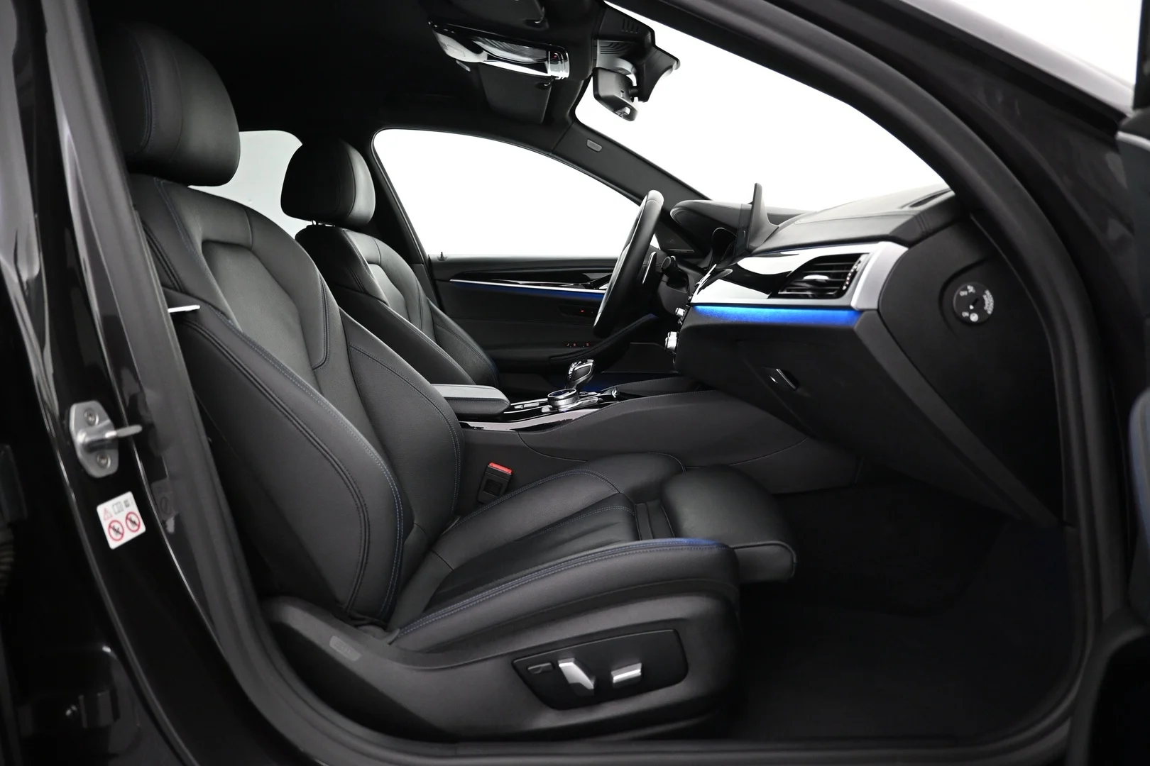 Car Image - 338YiwOpOZMLgCMM3YDi9C