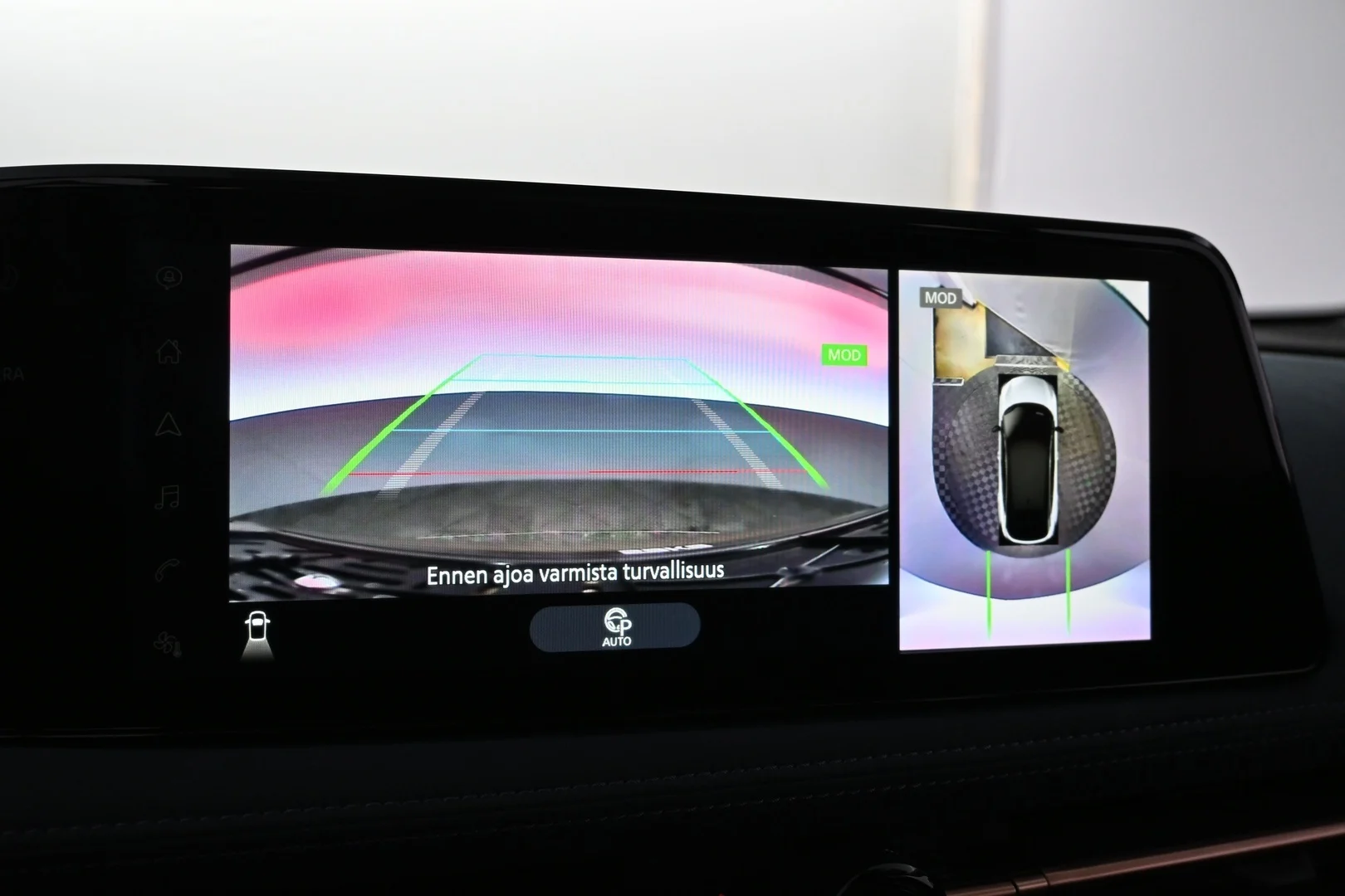 Car Image - 22JeBtsnUKRxF4LF5M73Lr