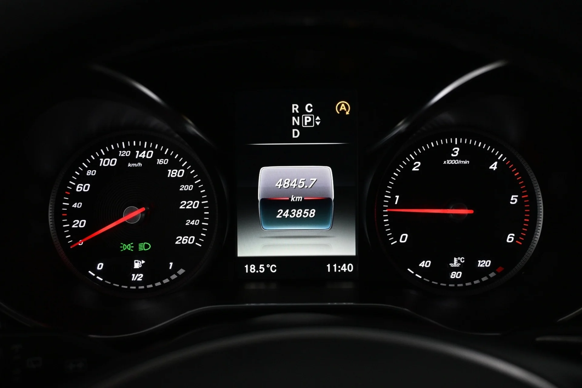 Car Image - 6VKJOyaOFZBEtN715h3iex