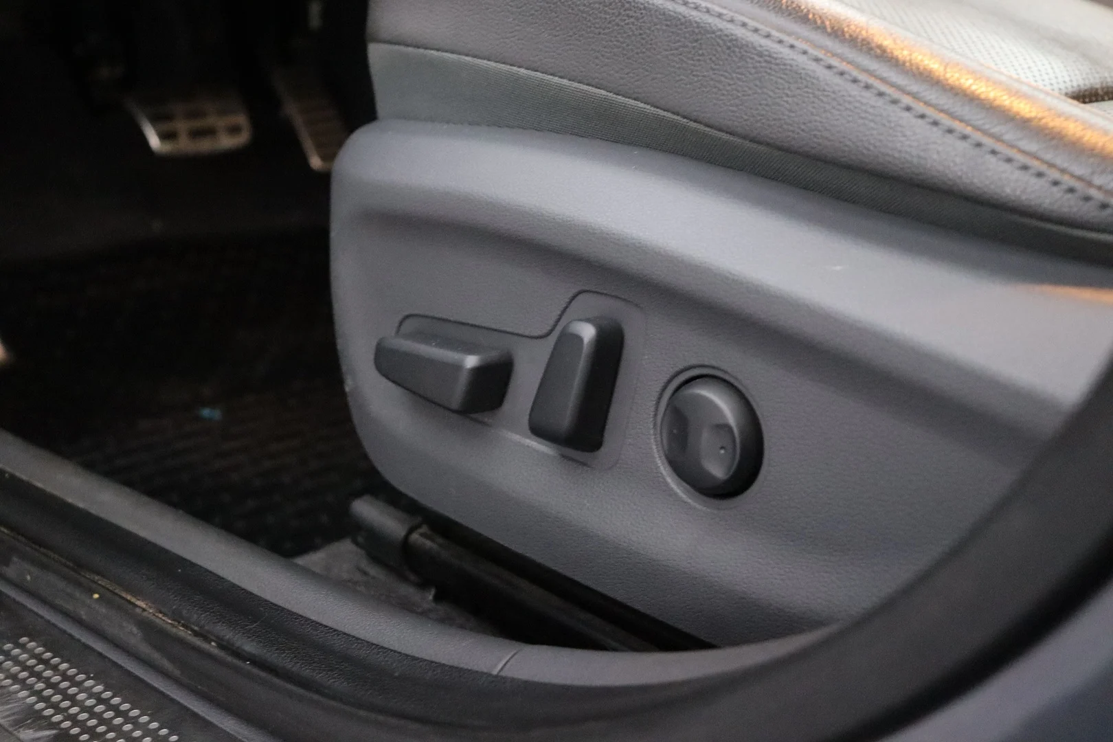 Car Image - 3laLIIynpah5QgNjkzugX6