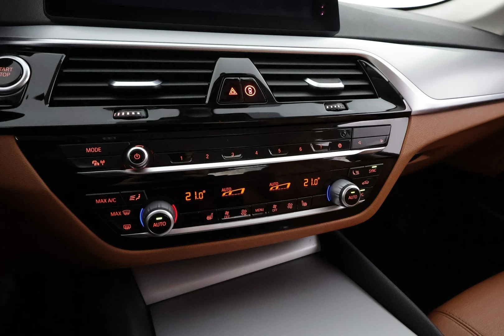 Car Image - 12luCESwpmpAGbAZ0Xt3JU