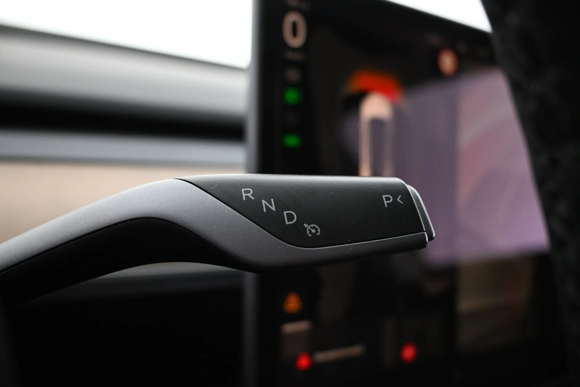 Car Image - 74xqPfubU3zlbIKWsb6iZy