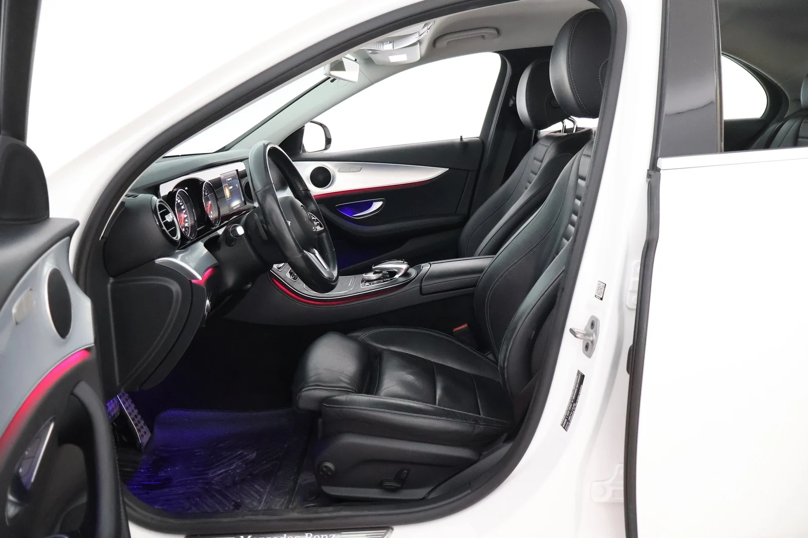 Car Image - 2OS83CCrhTjmdkDiHs4hvc