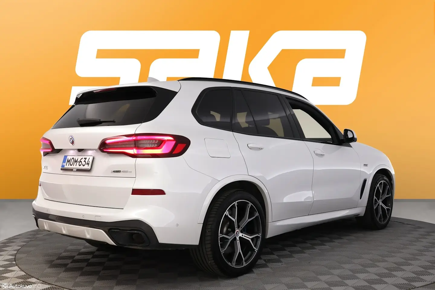 Car Image - 41DpKhKT2C0fRKmlbE1tGA