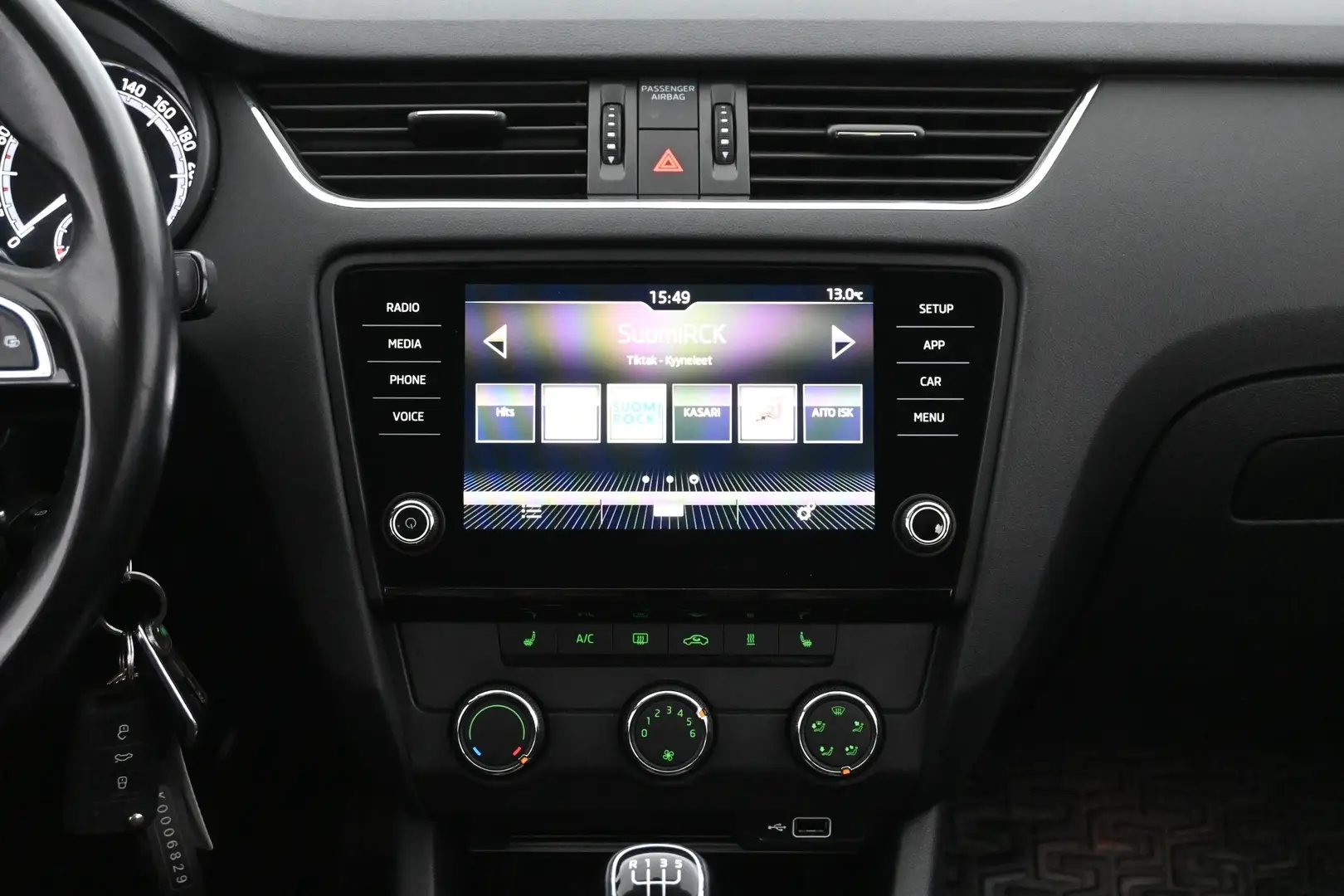Car Image - 5UxozruUhcRIn5c3jeUMLm