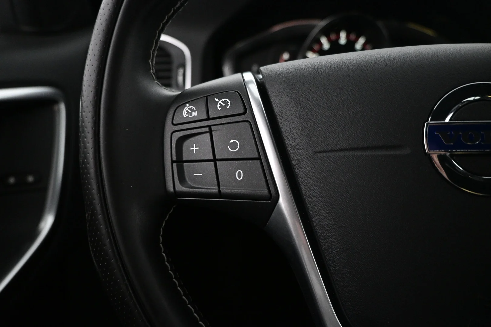 Car Image - 6LjwmrkvvGPUgtVs213JVe