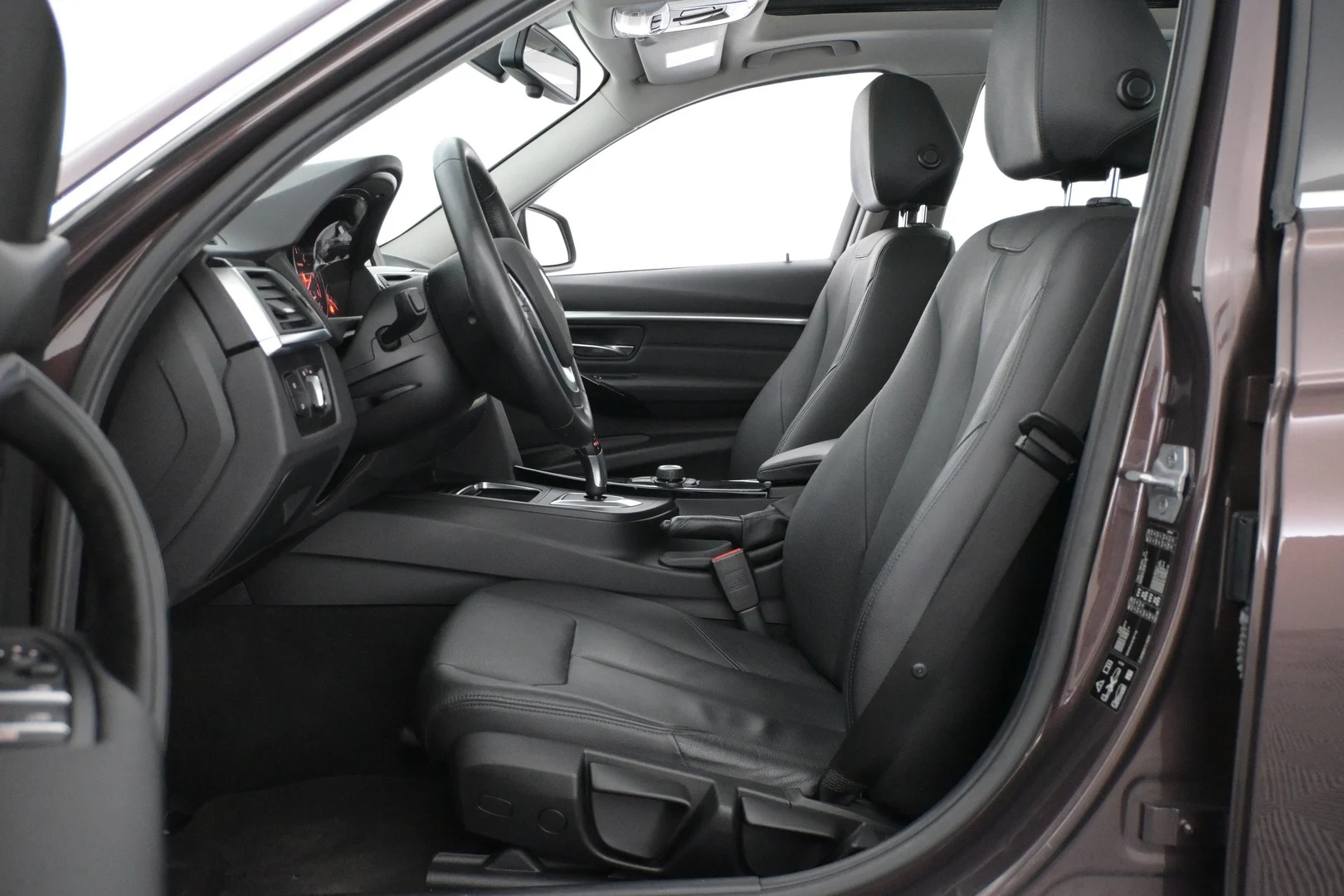 Car Image - 448Wopg97QFTyVTtiYgyQ8