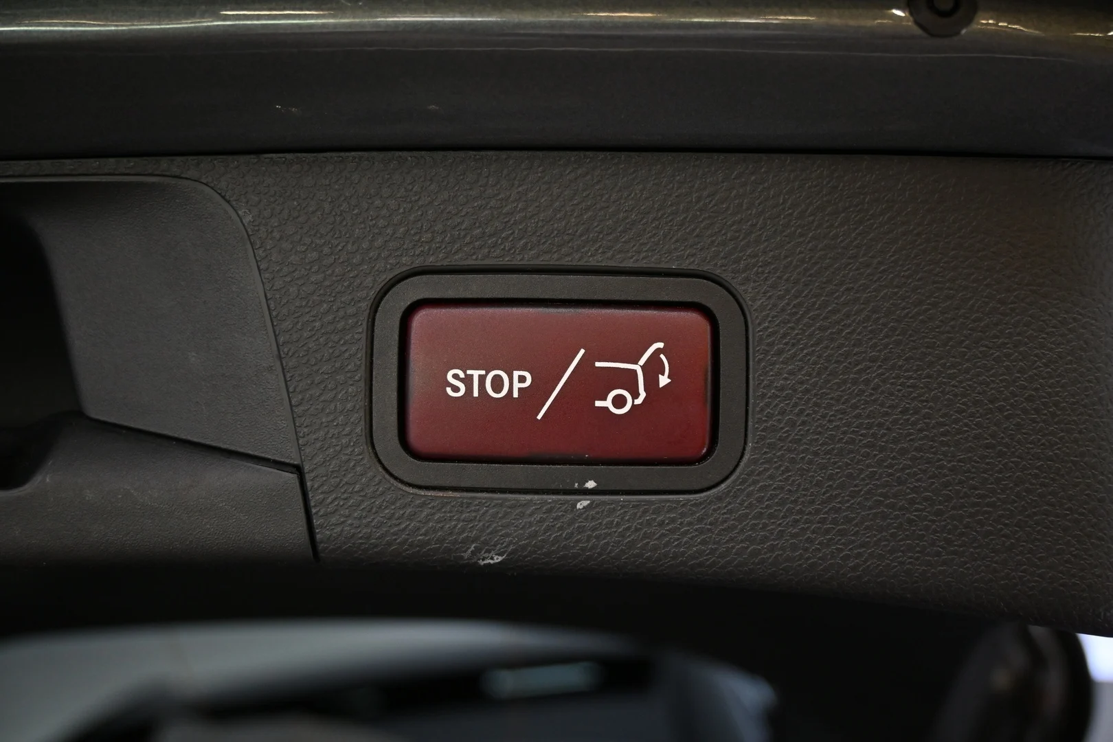 Car Image - 3oQmasnlJoDbYwMGAOCyP7