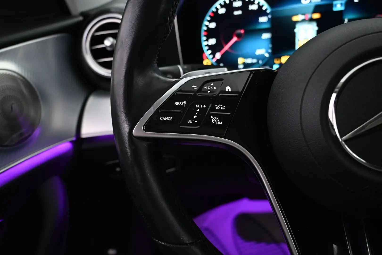 Car Image - 6BYufh8BTlnMq9WkAAnk7z