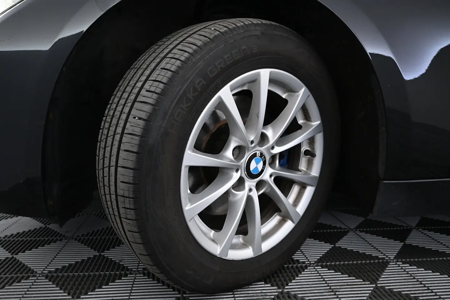 Car Image - xTTOVWgoigXYlx2ybWEaB