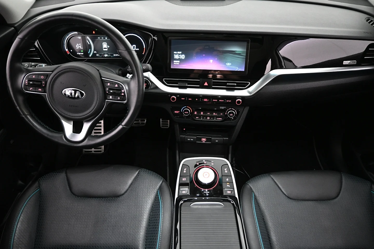 Car Image - G4OTj8Vm0Gp5cUnDqLHo1