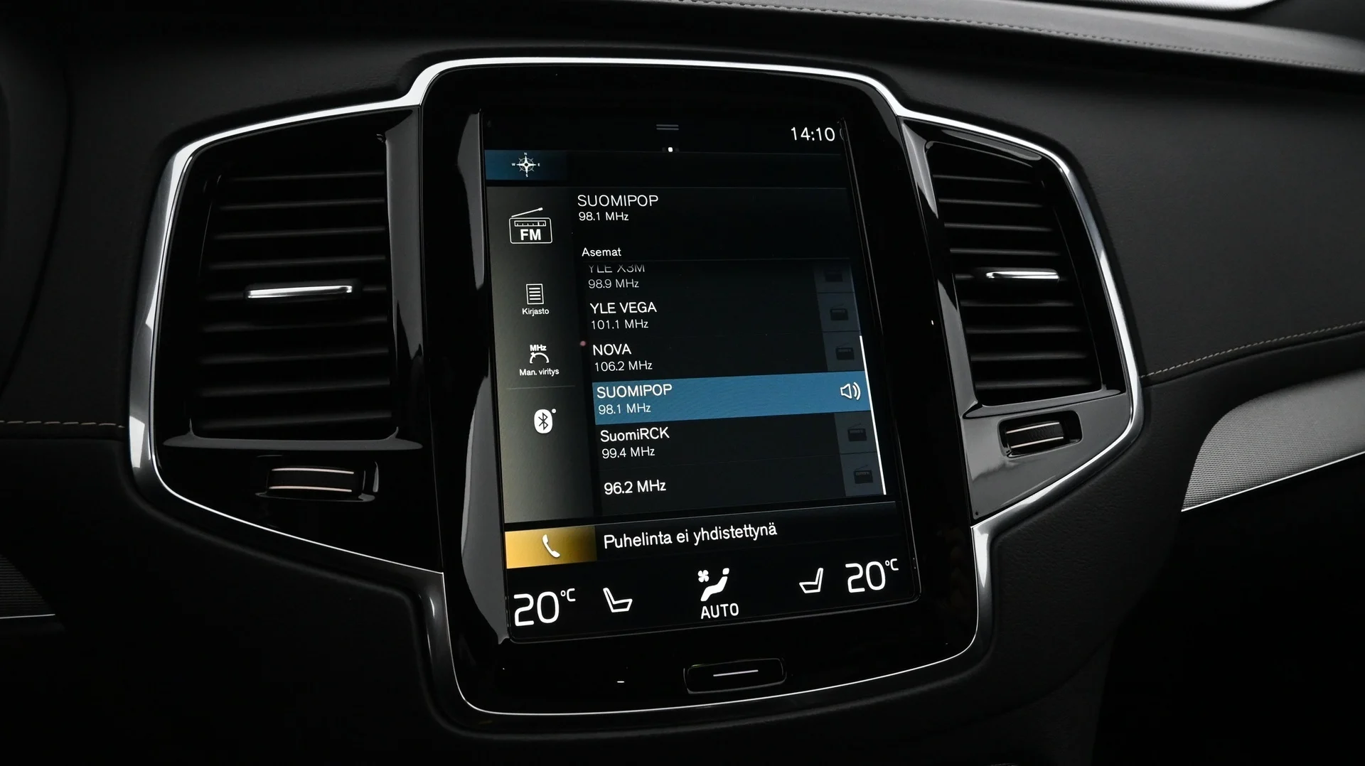 Car Image - V7uO1U2LWiYM1sf32ivNo