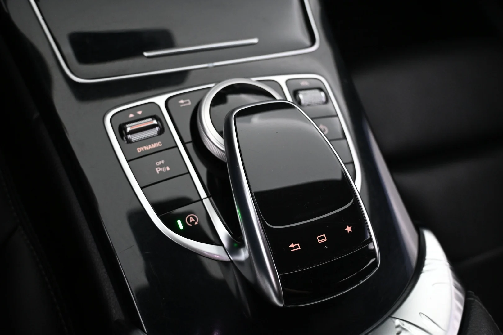 Car Image - 5HWaEEMt73Q8hKn6KHyQA0