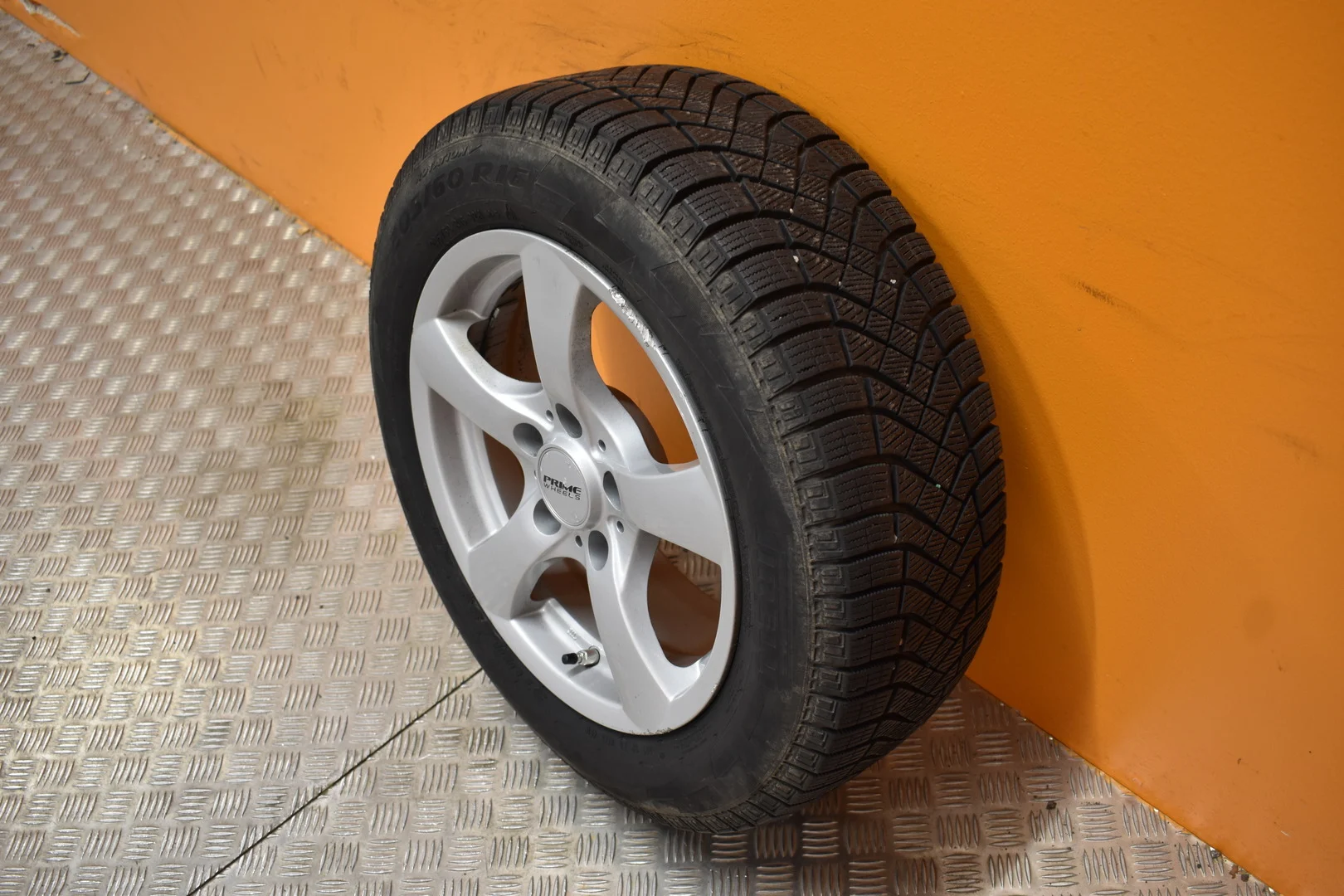 Car Image - 2RGd6c48pJ0PDFExILfpJo