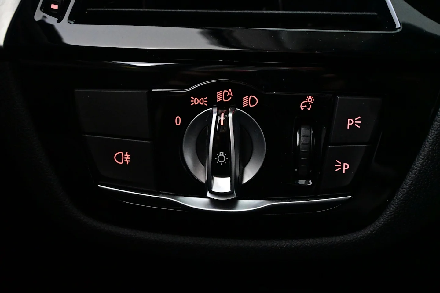 Car Image - 2EjHXmUP2GvxN2OlKb2KtA