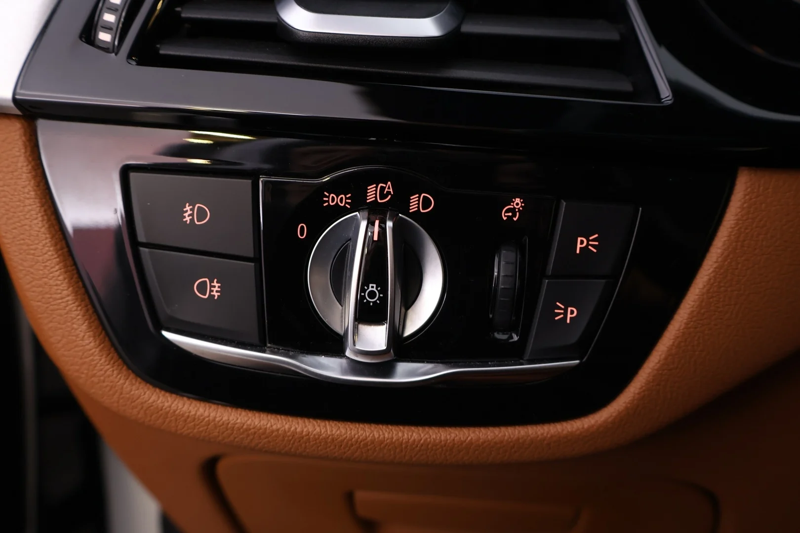 Car Image - 6zuizf5dqz6Gc7m2Jx0LP4