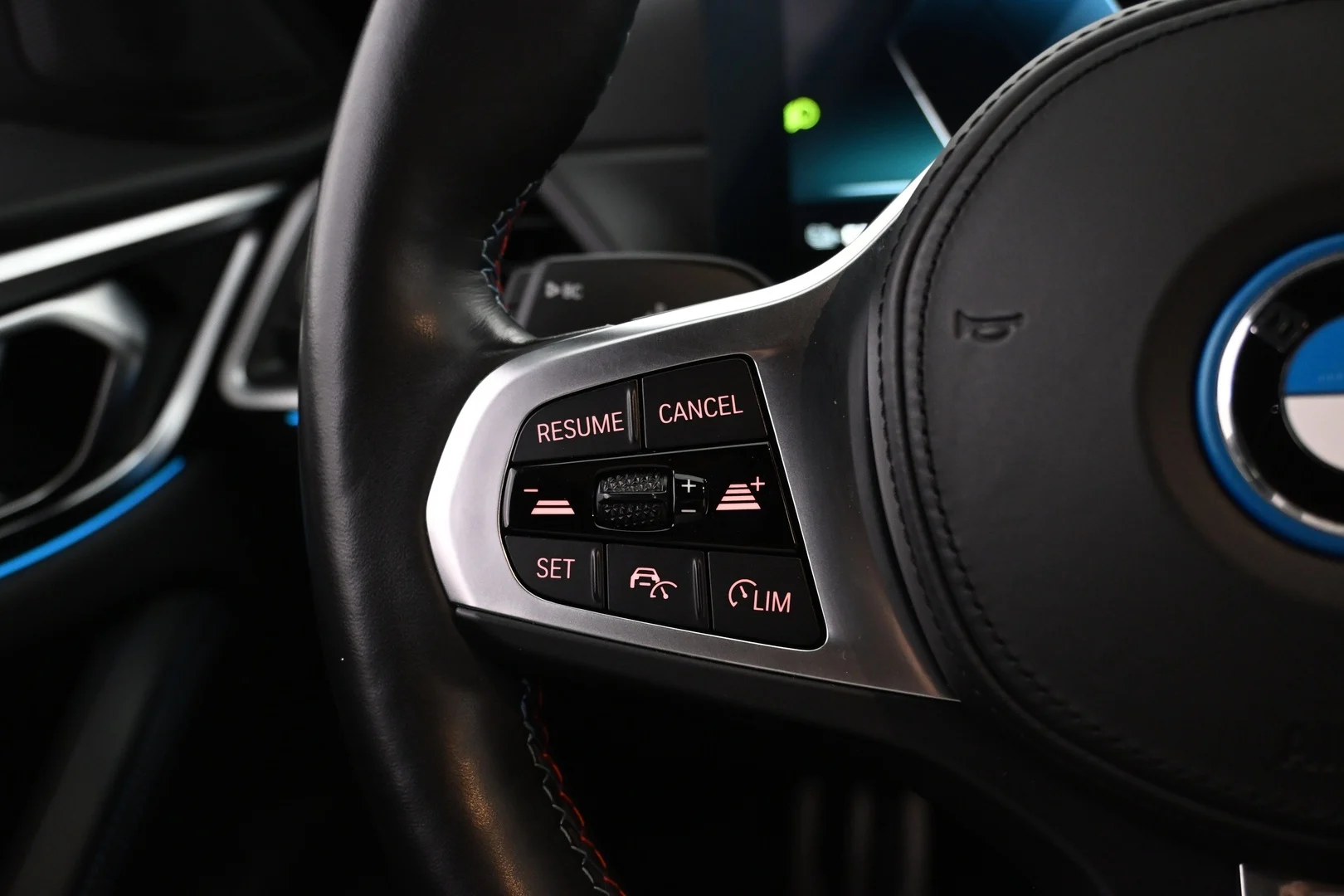 Car Image - 3Kw1sGa2axSiG3zBMtyQlR