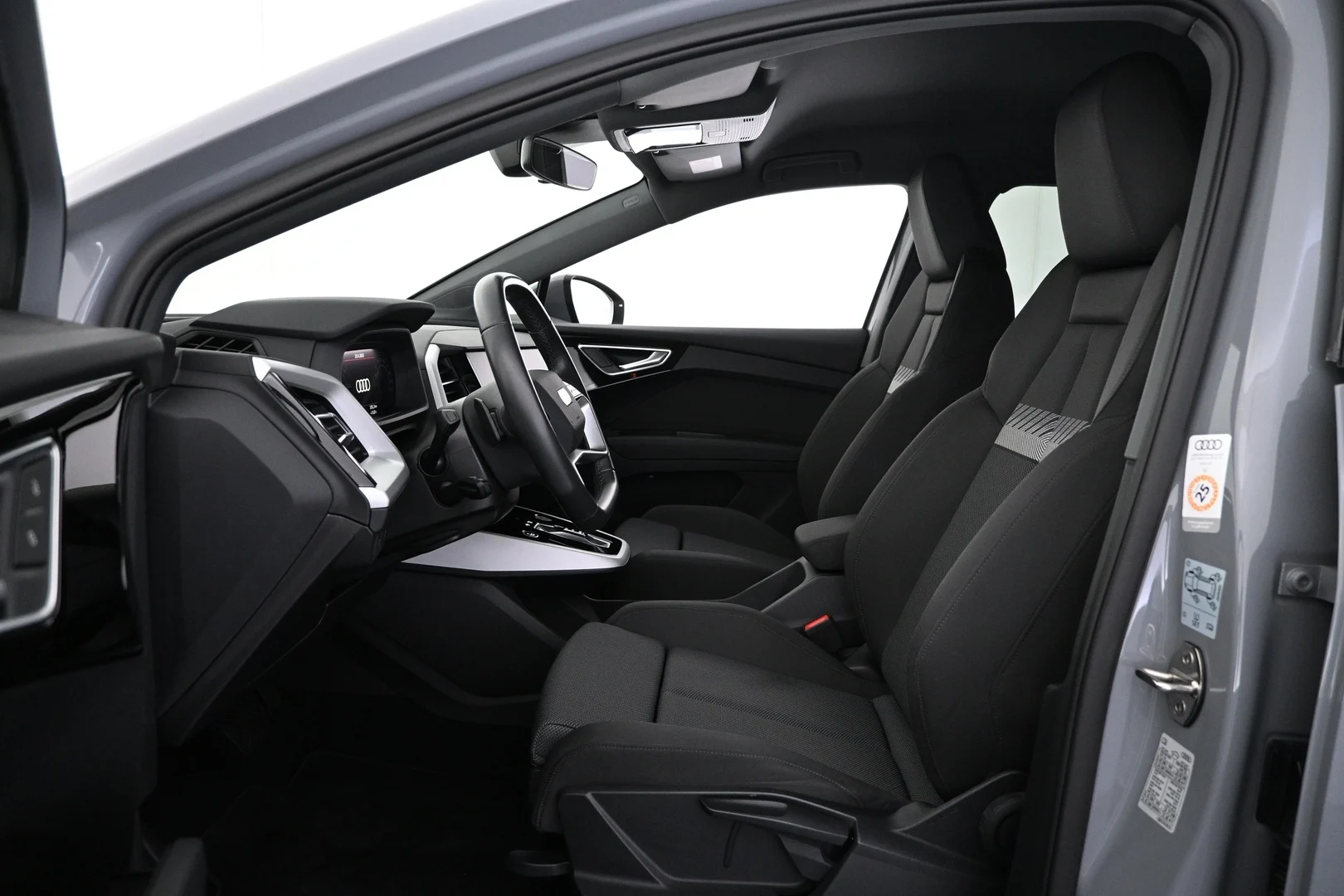 Car Image - 6RQd9afZG4efeDE1Xi7VRi