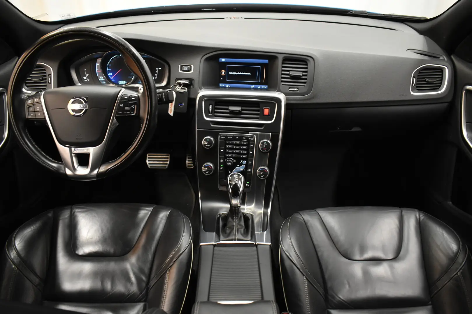 Car Image - 1FXBA6komp0abiQGJRGC3i