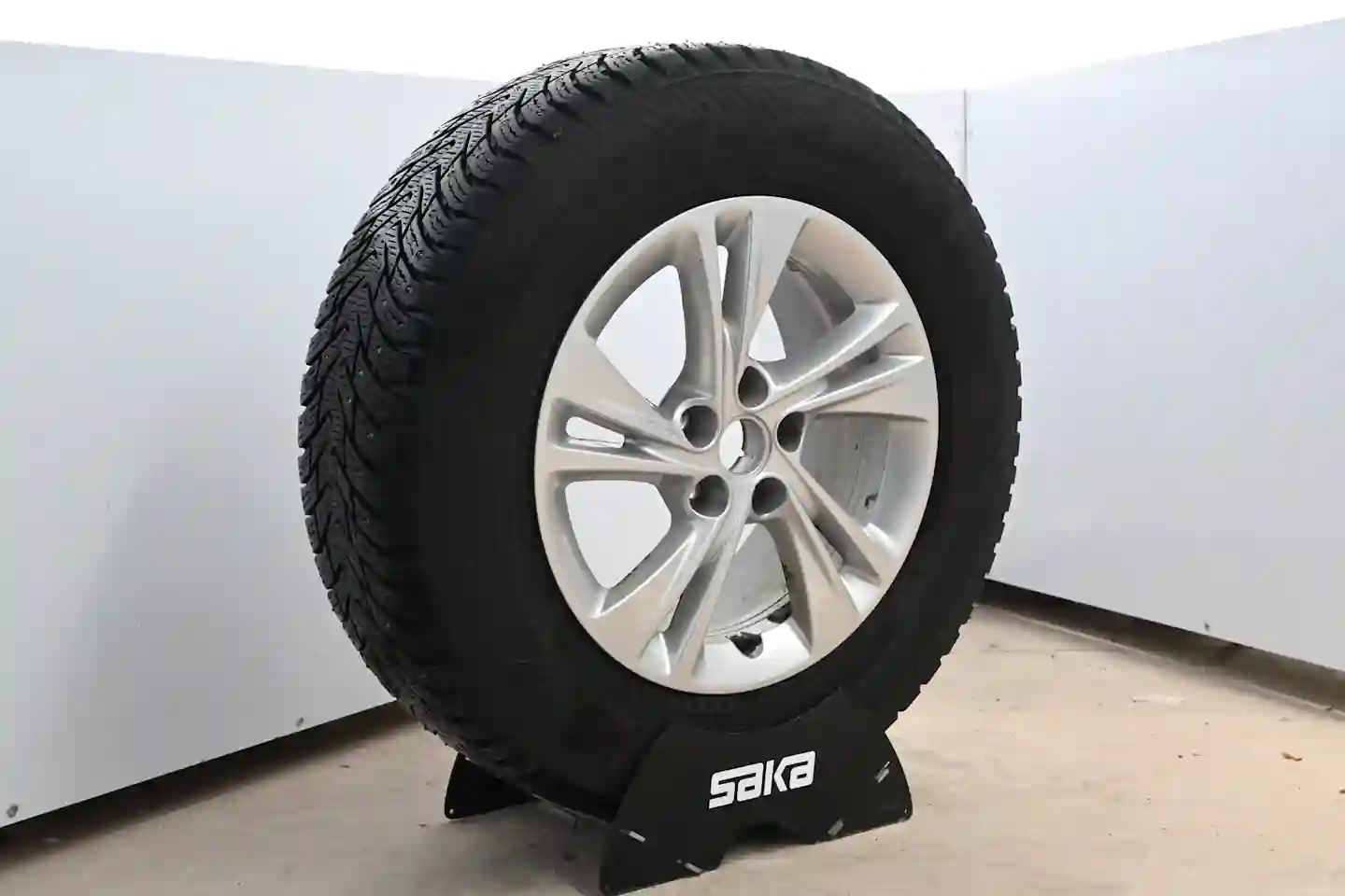 Car Image - 4125n6uC2gocKLblqXEJPs