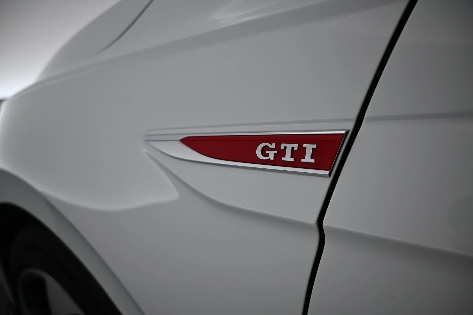 Car Image - 5D5q2WmWw8I2HxDoPS5c5d