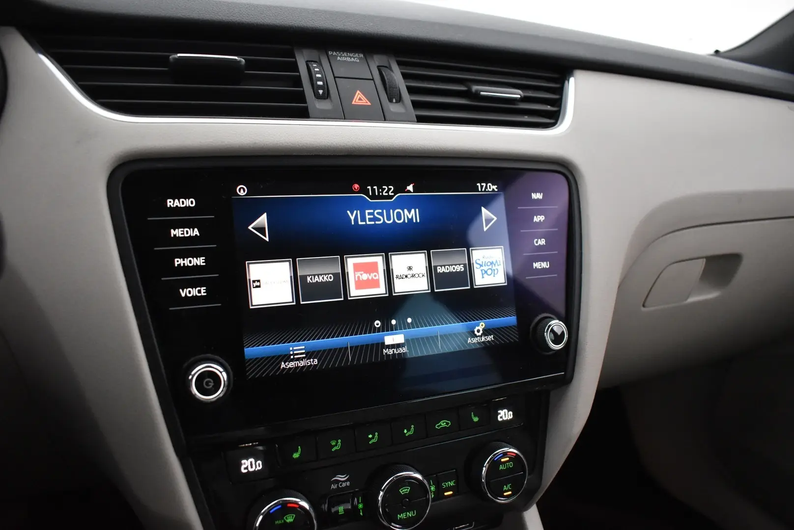 Car Image - 7jEO6Wez4FasiXAKUgp8I2