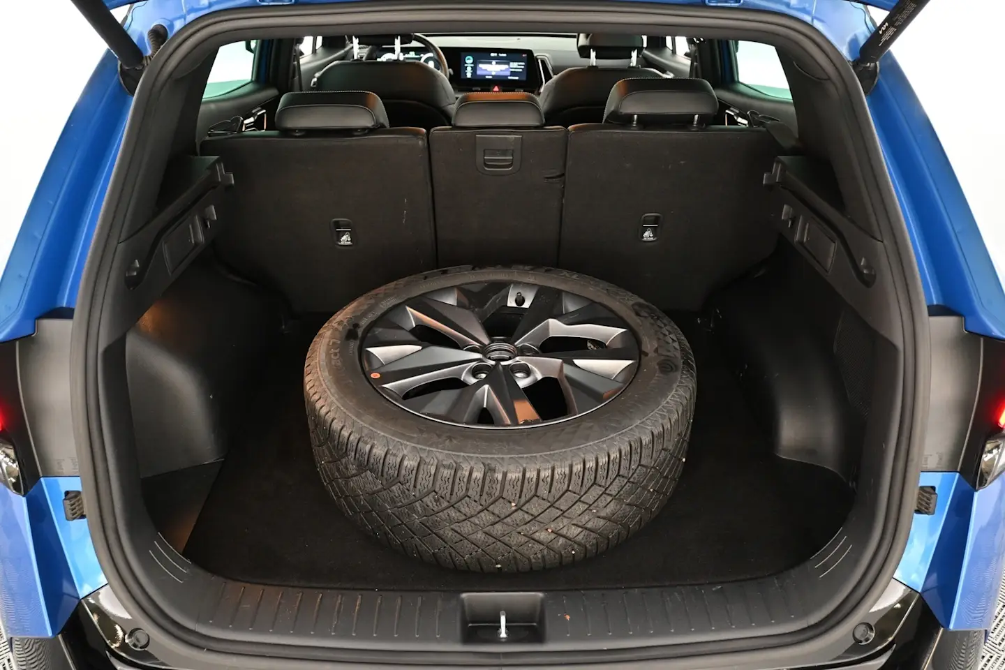 Car Image - 1Cd73wa1Ct9EYPgEApnR6i